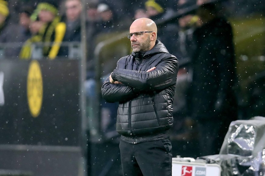 xuhjbx, Dortmund, Signal Iduna Park, 09.12.17, 1. Bundesliga - 15. Spieltag - Borussia Dortmund - SV Werder Bremen Bild: Chef Trainer Peter Bosz (Dortmund) Dortmund *** xuhjbx Dortmund Signal Iduna Pa ...