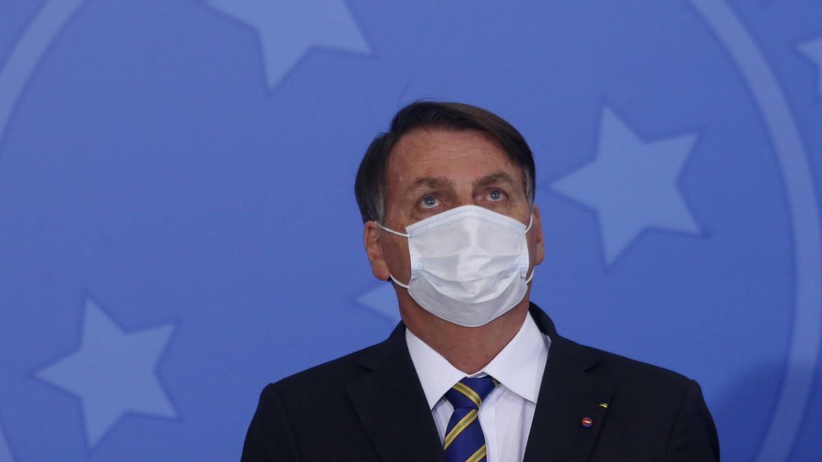 200730 -- BRASILIA, July 30, 2020 Xinhua -- Brazilian President Jair Bolsonaro attends the launching ceremony of Rural Women Campaign in Brasilia, Brazil, July 29, 2020. Brazilian President Jair Bolso ...
