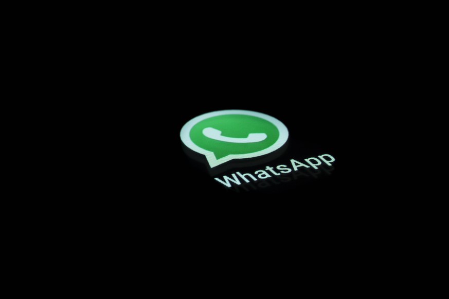Es wird dunkel: WhatsApp bekommt einen Darkmode.
