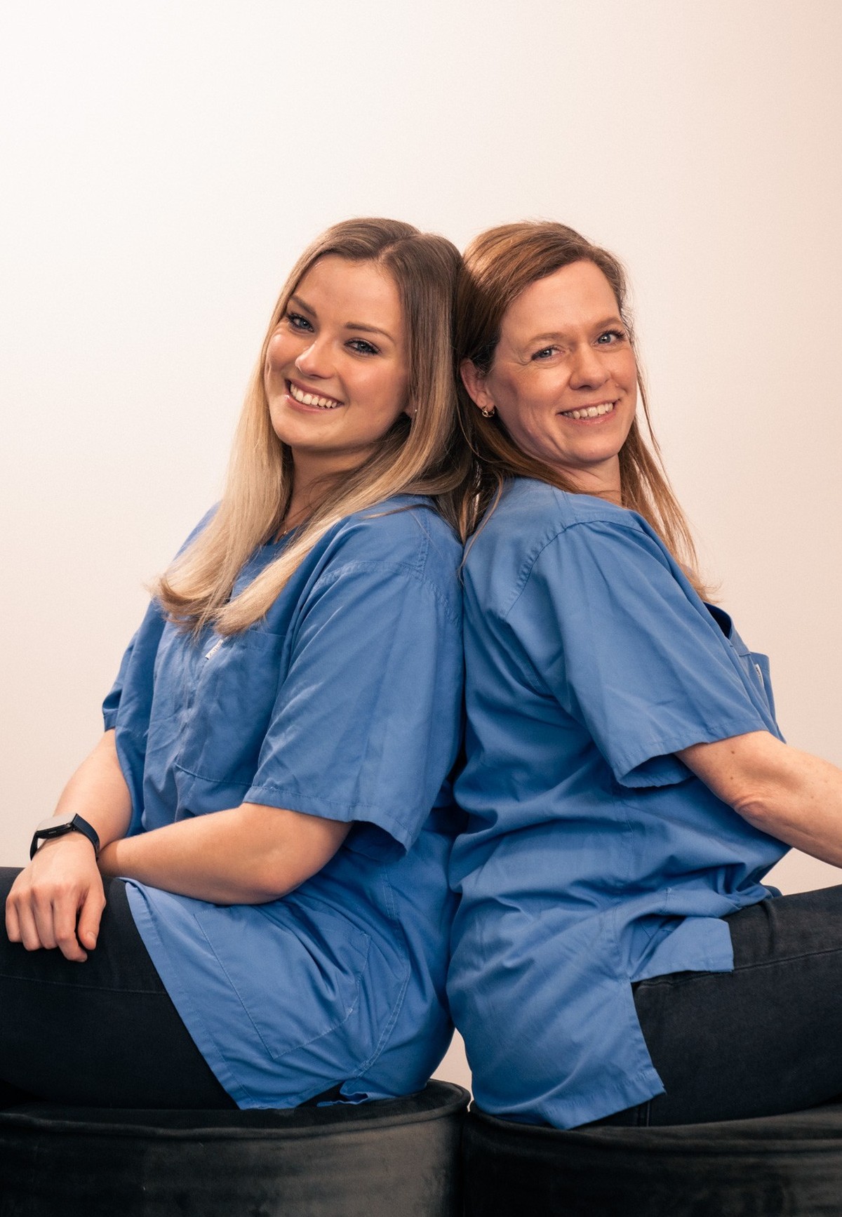 Hebammen Jasmin Czech, und Julia Brömsen