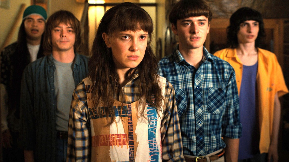 Stranger Things Season 4 2022 L to R Eduardo Franco as Argyle, Charlie Heaton as Jonathan, Millie Bobby Brown as Eleven, Noah Schnapp as Will Byers, and Finn Wolfhard as Mike Wheeler in Stranger Thing ...