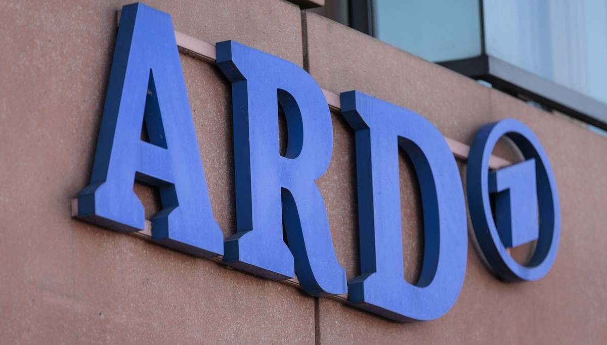 Logo am Hauptstadtstudio des ARD in Berlin, 27.03.2024. Berlin Deutschland *** Logo on the ARD capital city studio in Berlin, 27 03 2024 Berlin Germany Copyright: xLorenzxHuterxphotothek.dex