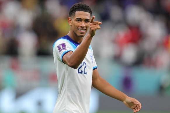 Jude Bellingham of England thanks the fans after defeating Senegal 3-0 during the FIFA World Cup, WM, Weltmeisterschaft, Fussball Qatar 2022 round of 16 match between England and Senegal at Al Bayt St ...