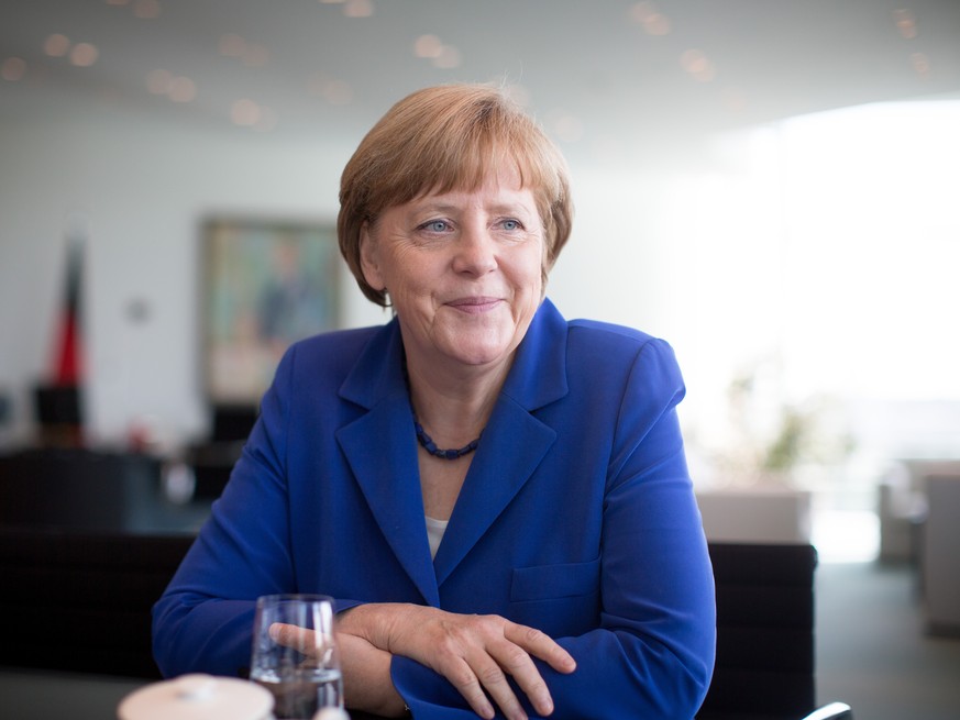 Angela Merkel Frau Bundeskanzlerin Die Tvnow Doku Ist Fur Junge Menschen Spannend Watson