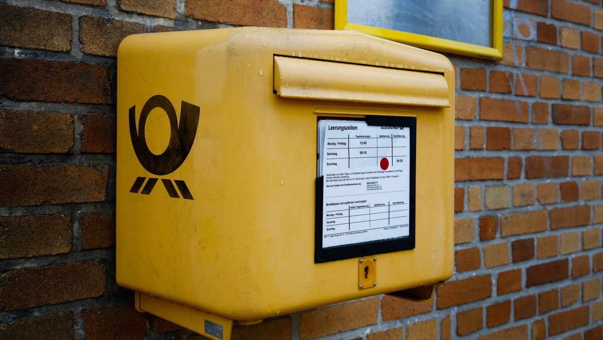 Logo Deutsche Post Briefkasten - Seebad G