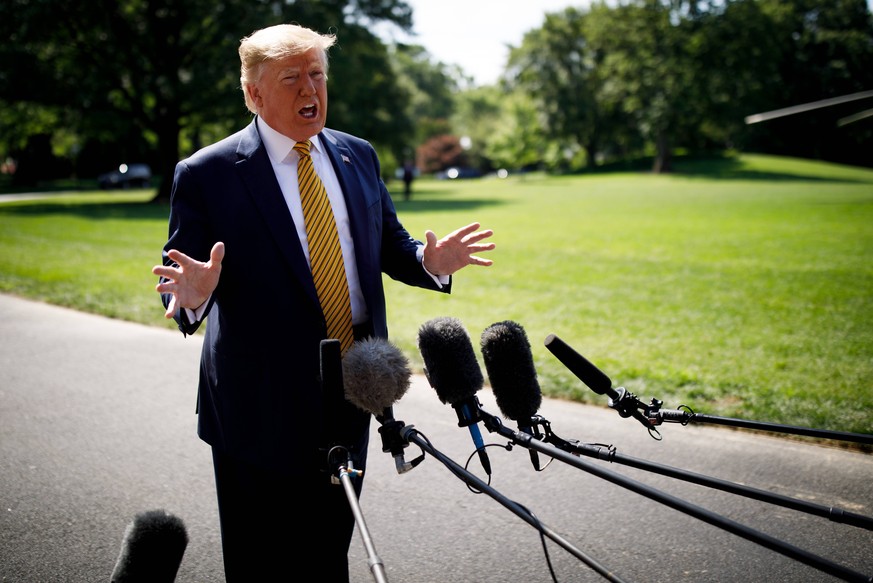 (190622) -- WASHINGTON, June 22, 2019 -- U.S. President Donald Trump speaks to reporters before departing from the White House in Washington D.C., the United States, June 22, 2019. Donald Trump on Sat ...