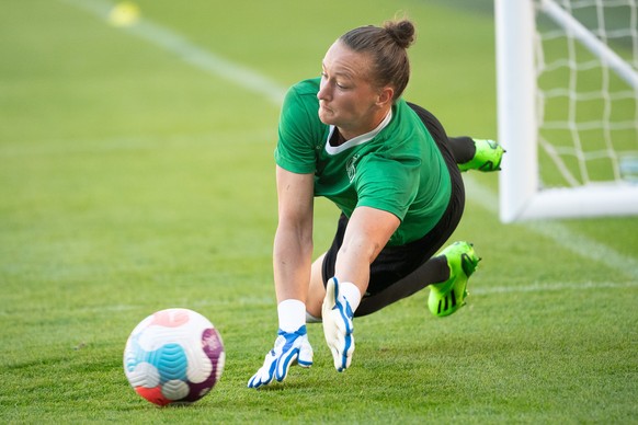 Almuth Schult spielt in der deutschen Nationalmannschaft der Frauen.