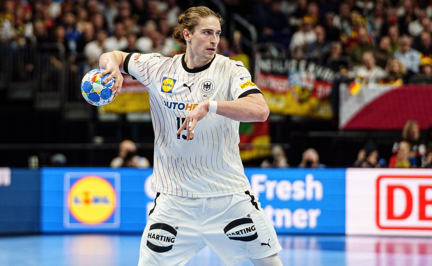 Juri Knorr Deutschland, 15 GER, Frankreich vs. Deutschland, Handball, Maenner, EHF Euro 2024, Gruppe A, Spieltag 3, 16.01.2024 GER, Frankreich vs. Deutschland, Handball, Maenner, EHF Euro 2024, Gruppe ...