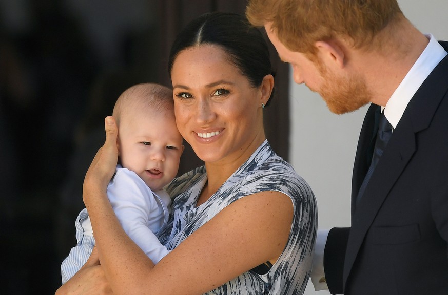 Meghan, Harry und Baby Archie: Die drei sind mittlerweile zusammen in Kanada und bauen sich ihr Leben nach dem royalen Rückzug neu auf.