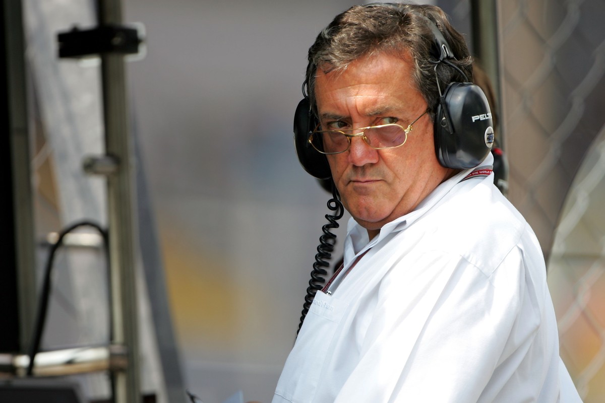 Giancarlo Minardi ITA former team owner. Formula 1 Testing, Monza, Italy, 24-26 August 2005. DIGITAL IMAGE ACHTUNG AUFNAHMEDATUM GESCH�TZT PUBLICATIONxINxGERxSUIxAUTxHUNxONLY dmc0526au40