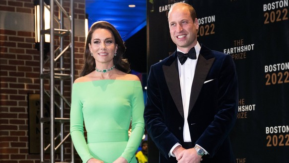 Entertainment Themen der Woche KW48 . 02/12/2022. Boston, United States. Prince William and Kate Middleton, the Prince and Princess of Wales, at the Earthshot Prize Awards in Boston on the last day of ...