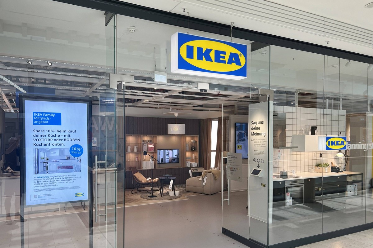 Ikea Planning Studio in den Riem Arcaden in Muenchen. e *** Ikea Planning Studio in the Riem Arcaden in Munich e