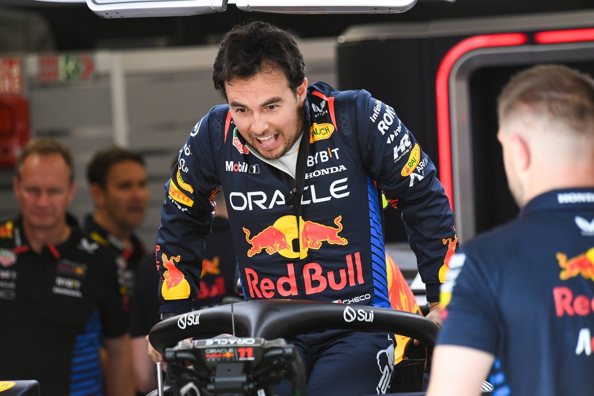 Formel 1 Budapest / Ungarn, 20.07.2024 Sergio Perez 11, Oracle Red Bull Racing Formel 1 Budapest / Ungarn, 20.07.2024 *** Formula 1 Budapest Hungary, 20 07 2024 Sergio Perez 11, Oracle Red Bull Racing ...