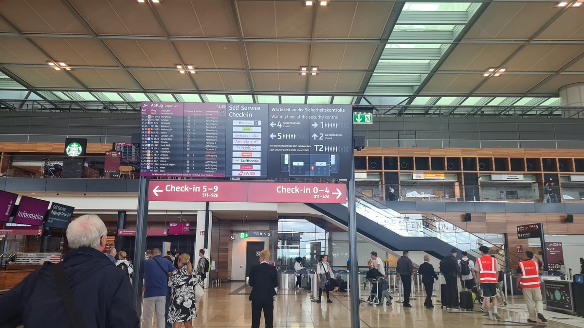 Beinahe alle Flüge der Lufthansa am Mittwoch wurden gestrichen.