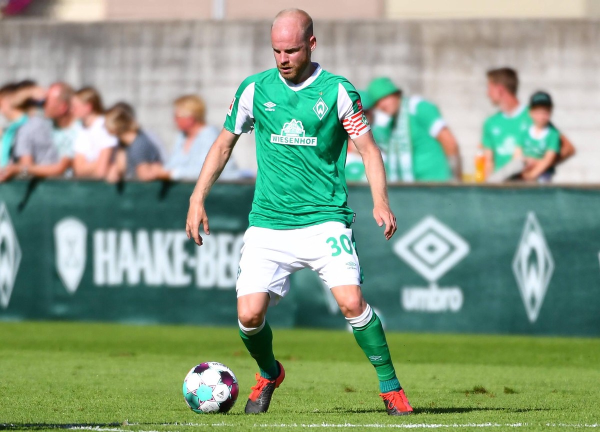 SOCCER - LASK vs Bremen, test match ZELL AM ZILLER,AUSTRIA,19.AUG.20 - SOCCER - tipico Bundesliga, 1. DFL, 1. Deutsche Bundesliga, Linzer ASK vs SV Werder Bremen, test match. Image shows Davy Klaassen ...