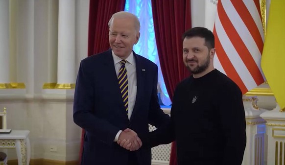 **VIDEO AVAILABLE: CONTACT INFOCOVERMG.COM TO RECEIVE** U.S. President Joe Biden has met with Ukraine s President Zelensky in Kyiv. The American leader had previously announced a trip to Poland but ma ...