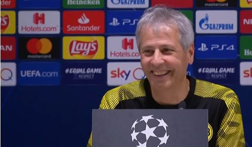 Lucien Favre hatte Spaß auf der Pressekonferenz vor dem Spiel gegen Inter Mailand.