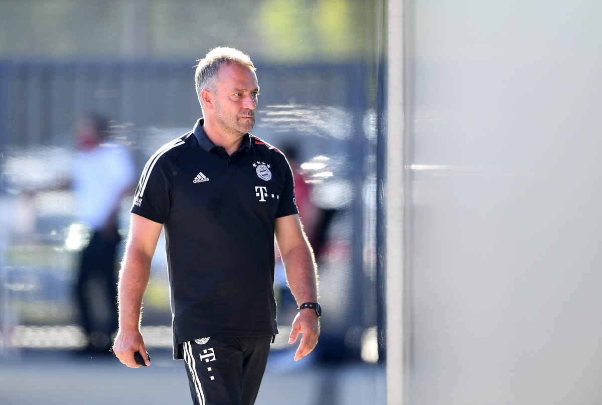 Fussball Audi Football Summit 2020: FC Bayern Muenchen - Olympique Marseille Fussball 31.07.2020 Audi Football Summit 2020 FC Bayern Muenchen - Olympique Marseille Trainer Hansi Flick FC Bayern Muench ...