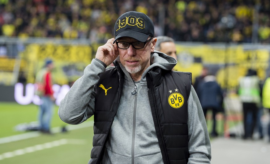 SALZBURG, AUSTRIA - MARCH 15: Peter Stoeger, head coach of Borussia Dortmund, prior to the UEFA Europa League match between FC Red Bull Salzburg and Borussia Dortmund at the Red Bull Arena on March 15 ...