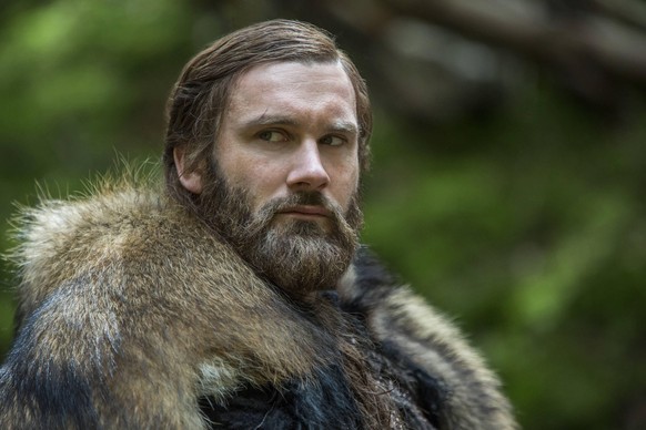 Rollo, played by Clive Standen, is poised to wed Princess Gisla this season thus allying with the French Court Vikings Season 4 (2016) Los Angeles CA PUBLICATIONxINxGERxSUIxAUTxONLY 32805_003THA

Ro ...