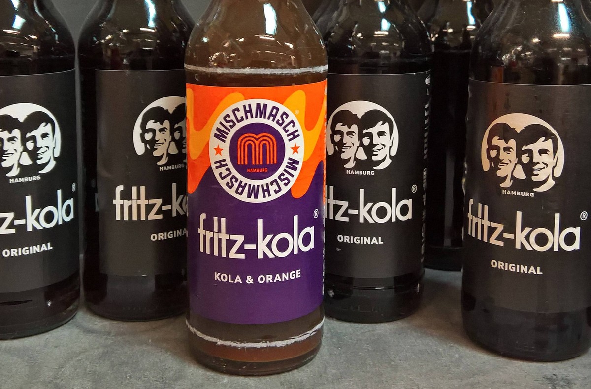 Die Kola aus Hamburg wird es auch weiterhin in der Glasflasche geben.
