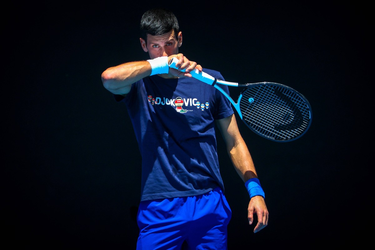 Serbian Novak Djokovic ATP, Tennis Herren 1 pictured at a training session ahead of the Australian Open tennis Grand Slam, Wednesday 12 January 2022 in Melbourne Park, Melbourne, Australia. The 2022 e ...