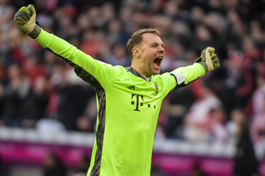 Sport Bilder des Tages Torjubel von Torwart Manuel Neuer FC Bayern Muenchen 1 nach dem 2:0,FC Bayern Muenchen - FC Augsburg, Fussball, Deutsche Fussball Liga, 08.03.2020 Muenchen Bayern Deutschland ** ...