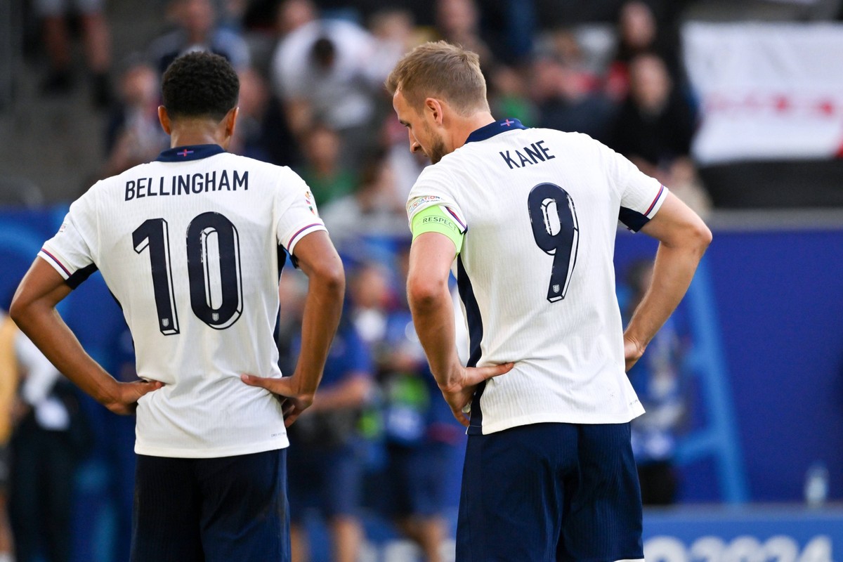 Jude Bellingham England, Harry Kane England 06.07.2024, Fussball Europameisterschaft 2024, EM 2024, Viertelfinale, England - Schweiz 6:4 n.E. D