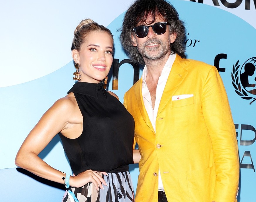 CAPRI, ITALY - JULY 30: - Sylvie Meis and Niclas Castello attend the photocall at the LuisaViaRoma for Unicef event at La Certosa di San Giacomo on July 30th in Capri, Italy. (Photo by Jacopo M. Raule ...