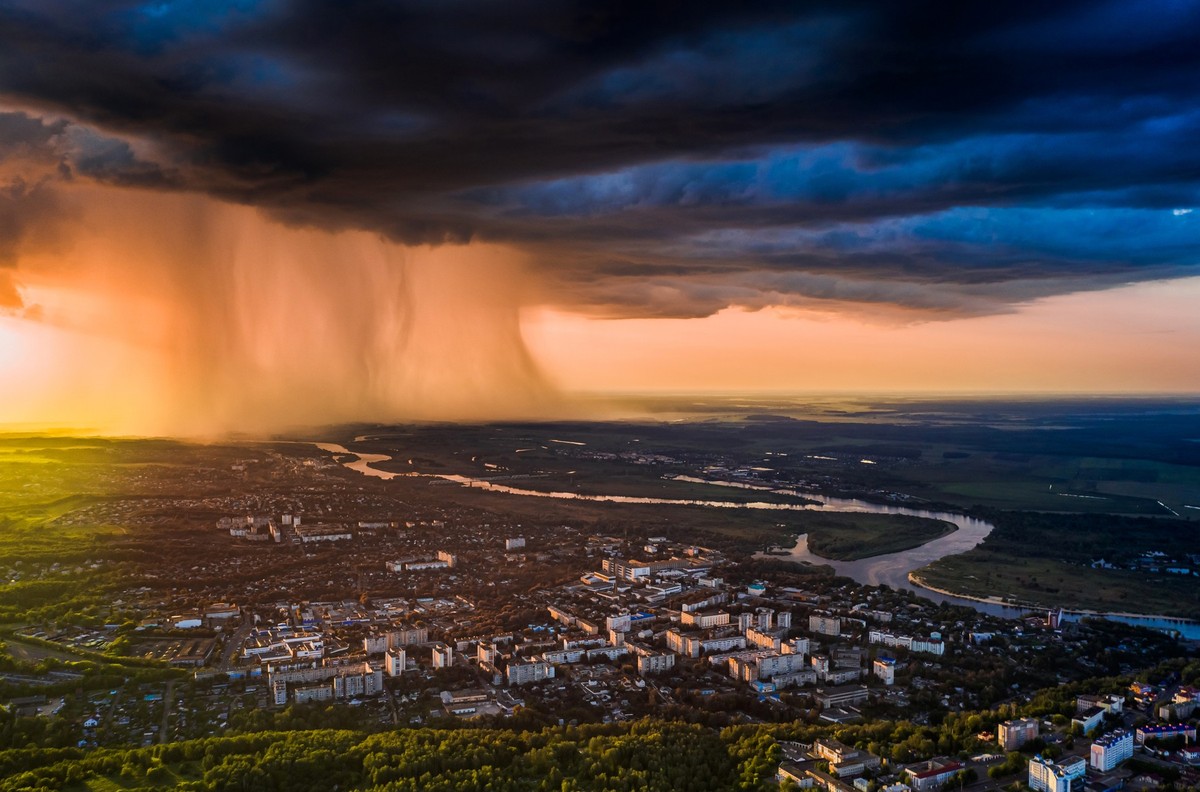 Storm cloud
