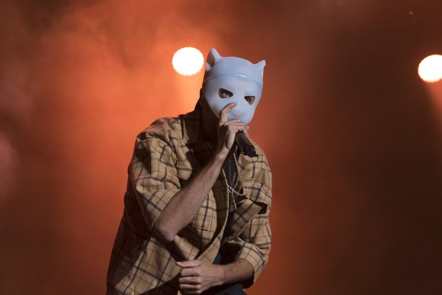 Rapper Cro trägt seine Panda-Maske in verschiedenen Ausführungen seit 2011.