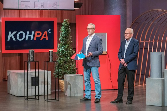 Peter Helfer (l.) und Walter Reichel präsentieren mit _KOHPA_ Multifunktionales Papier. Sie erhoffen sich ein Investment von 200.000 Euro für 15 Prozent der Anteile an ihrem Unternehmen.

Die Verwendu ...