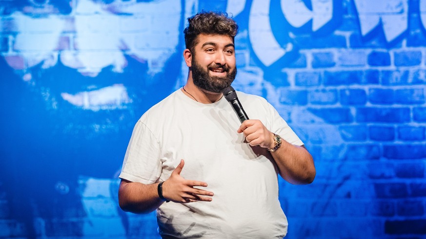 Bern, Switzerland. 16th, November 2019. The German comedian Faisal Kawusi seen live on stage during his Anarchie Tour 2019 in BierhÃ_beli in Bern. (Photo credit: Gonzales Photo - Tilman Jentzsch).