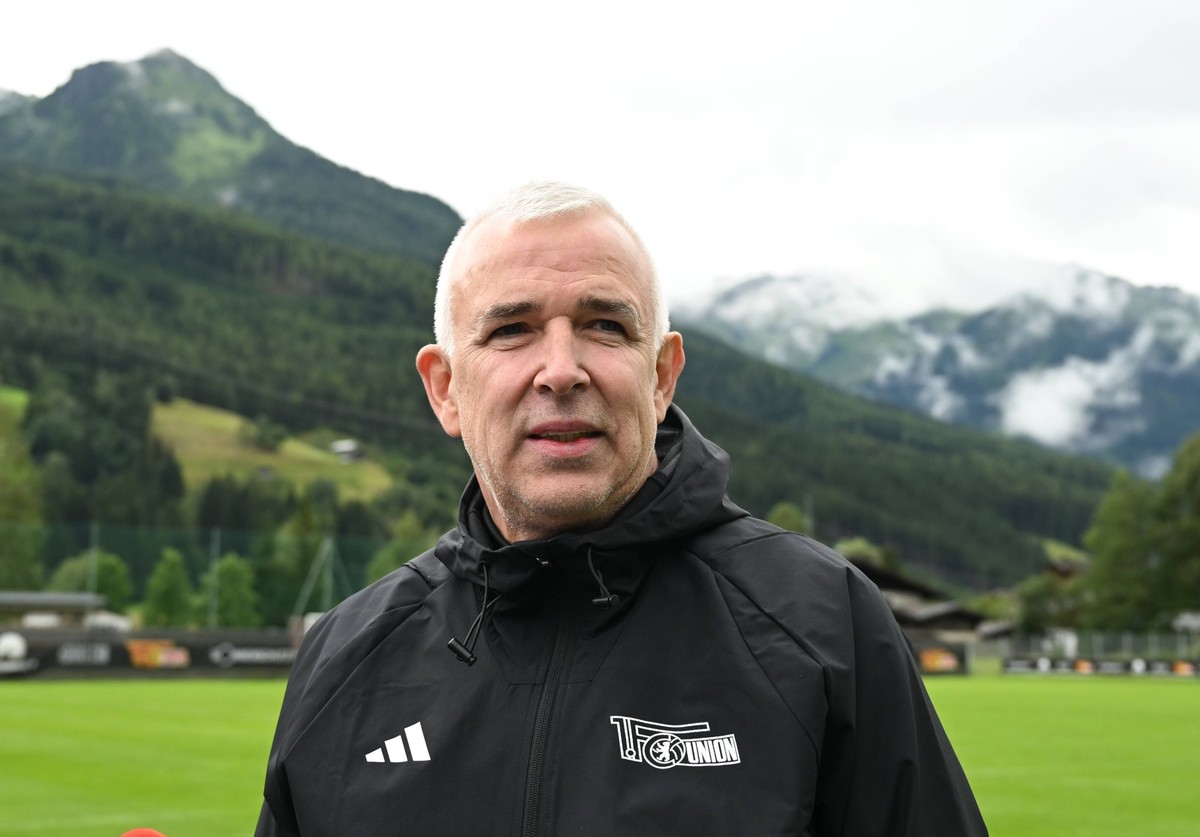 Fussball, Herren, Saison 2023/2024, 1. Bundesliga, 1. FC Union Berlin, Trainingslager in Bramberg am Wildkogel AUT, Tag 3, Pr�sident Dirk Zingler 1. FC Union Berlin, 26.07. 2023, *** Football, Men, Se ...