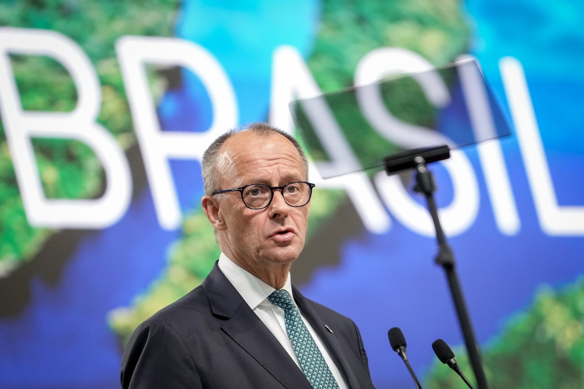 07.11.2025, Brasilien, Belém: Bundeskanzler Friedrich Merz (CDU) spricht bei der Weltklimakonferenz COP30. Bei der Weltklimakonferenz COP30 treffen sich vom 10. bis zum 21. November in Belem im brasil ...