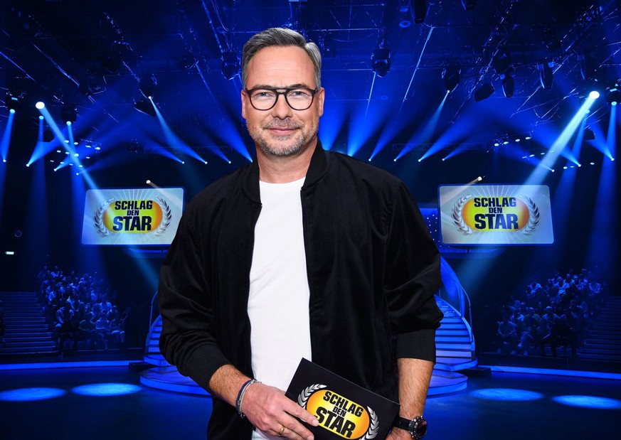 Titel: Schlag den Star;
Person: Matthias Opdenhövel;
Copyright: Seven.One/ Willi Weber/ Julia Feldhagen;
Fotograf: ProSieben;
Bildredakteur: Nadine Vaders;
Dateiname: 2933616.jpg;
Rechtehinweis: Diese ...