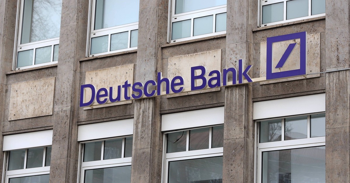 27.01.2023, Deutschland, NRW, Wirtschaft, Banken, Finanzen, Kreditinstitut, Deutsche Bank AG, Filiale, Bürogebäude NRW Deutschland *** 27 01 2023, Germany, NRW, economy, banks, finance, credit insti ...