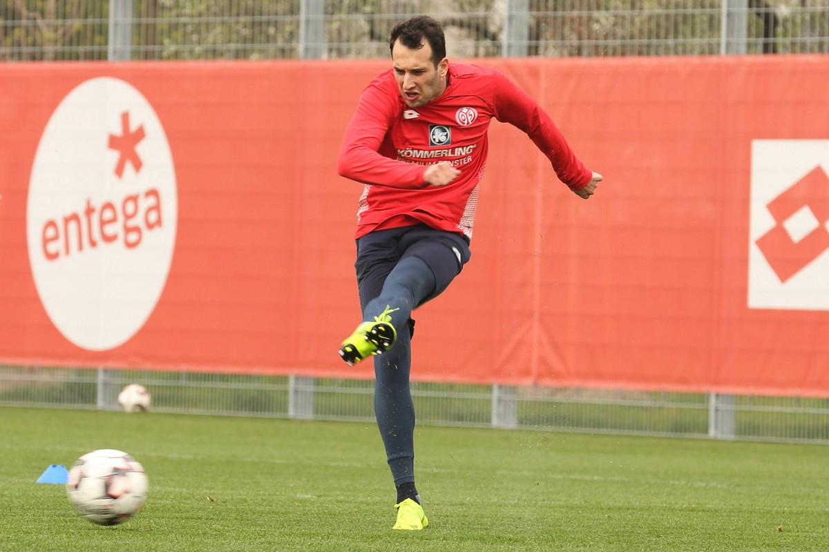 LEVIN OEZTUNALI TRAINING MAINZ 05 II MAINZ PUBLICATIONxNOTxINxUSA