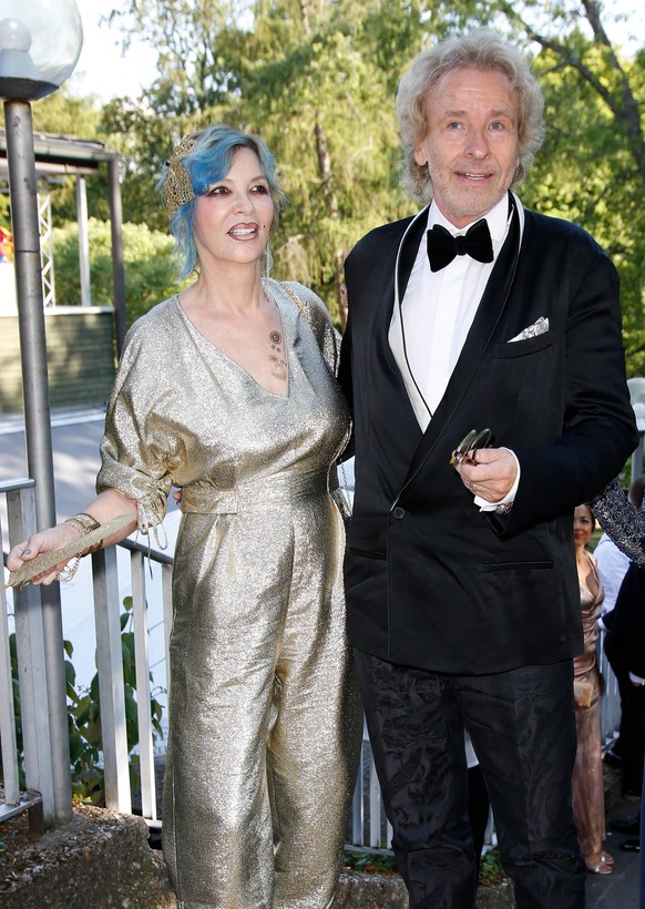 Thomas Gottschalk mit Ehefrau Thea Gottschalk in der Pause bei der Premiere der Richard-Wagner-Festspiele bei der Neuinszenierung des - Lohengrin - während der Bayreuther Festspiele 2018. 25.07.2018 * ...