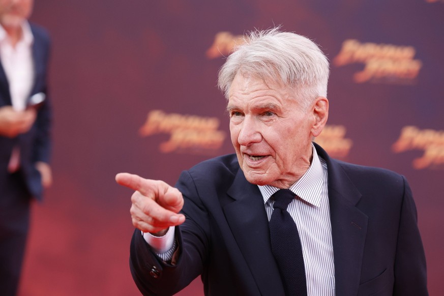 Harrison Ford, Schauspieler, Deutschland, Berlin, ZOO PALAST, Deutschlandpremiere von INDIANA JONES UND DAS RAD DES SCHICKSALS *** Harrison Ford, actor, Germany, Berlin, ZOO PALAST, German premiere of ...