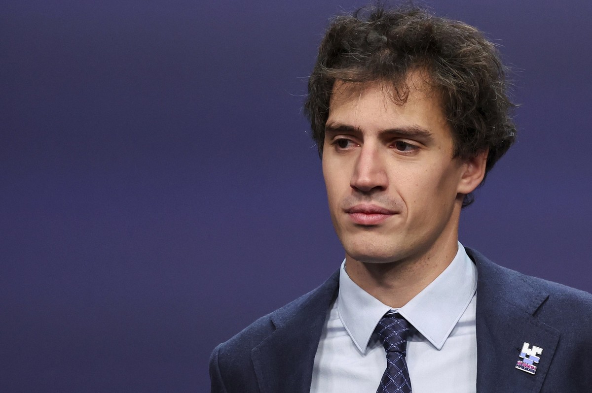 File - Arthur Mensch, cofounder and CEO of Mistral AI, attends the UK Artificial Intelligence (AI) Safety Summit in Bletchley, England on Nov. 2, 2023. France, Germany and Italy have advocated for sel ...