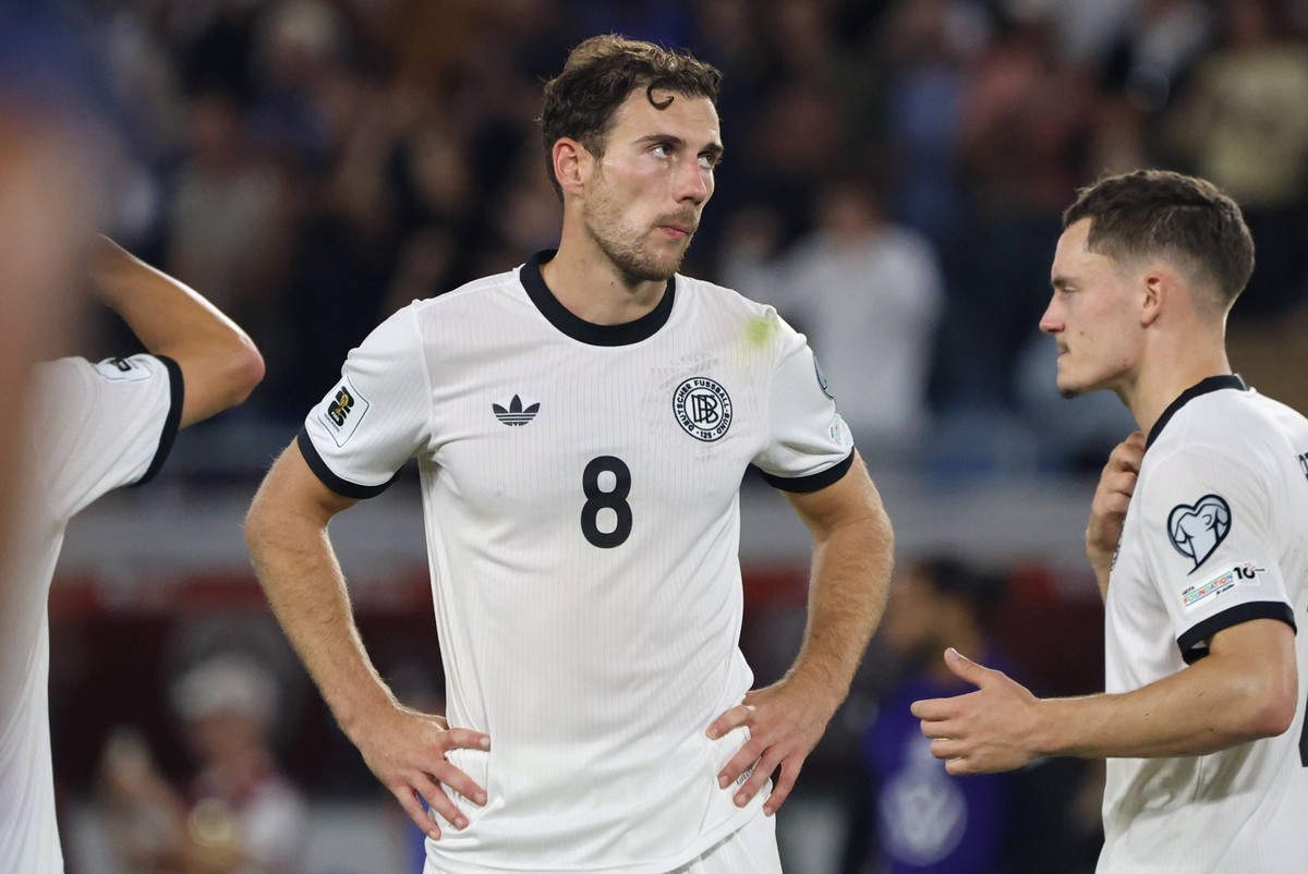 04.09.2025, Fussball, Herren, European Qualifiers, 5. Spieltag, Slowakei - Deutschland, Leon Goretzka Deutschland entt�uscht Bratislava Narodný futbalový �tadion Bratislava Slowakei SVK *** 04 09 2025 ...