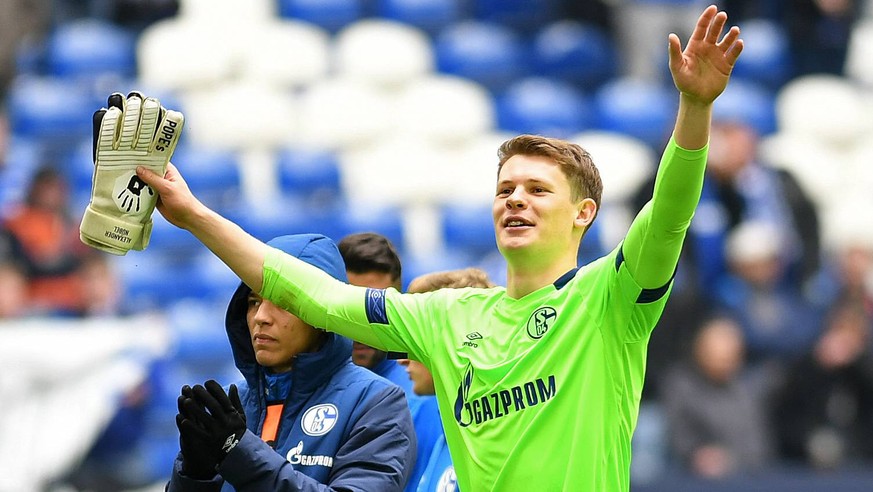 Gelsenkirchen, Germany 05.05.2019, 1. Bundesliga, 32. Spieltag, FC Schalke 04 - FC Augsburg, Torwart Alexander Nuebel (S04) gestikuliert, gestik ( DeFodi521 *** Gelsenkirchen Germany 05 05 2019 1 Bund ...