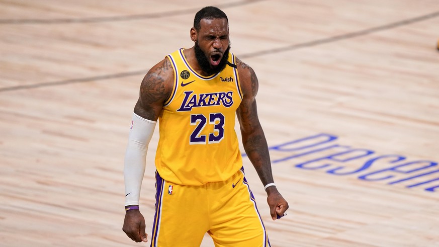 LeBron James hat die Los Angeles Lakers zum 17. NBA-Titel geführt, das 106:93 gegen die Miami Heat war eine Machtdemonstration.