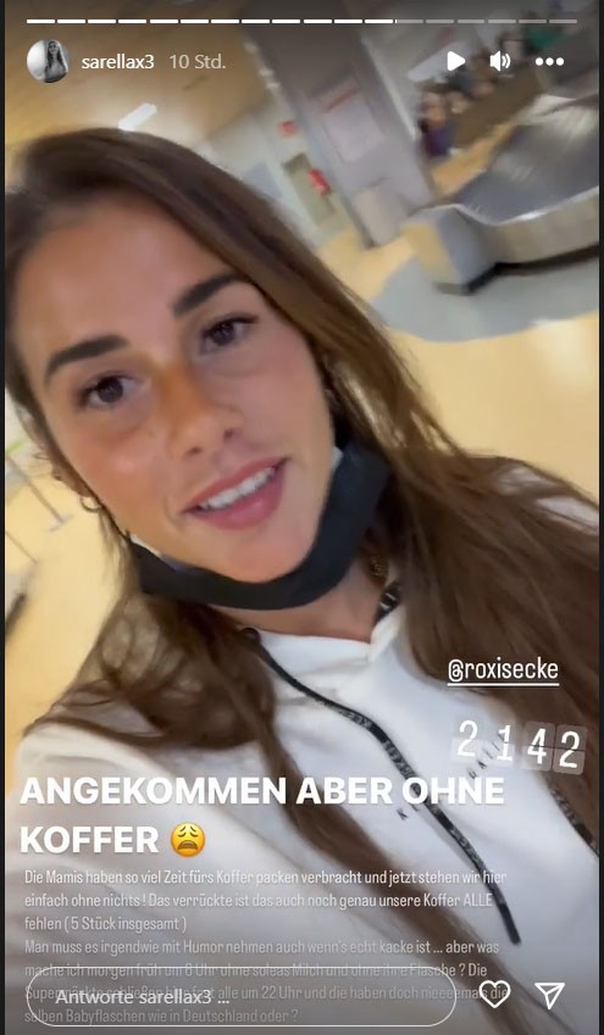 Sarah Engels erlebt einen Schock-Moment am Flughafen.