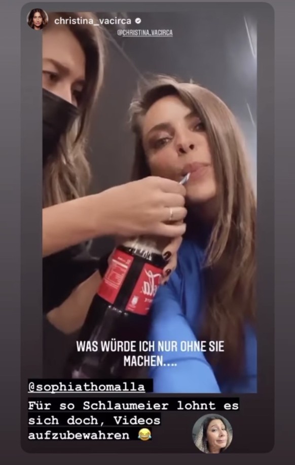 Die Moderatorin Sophia Thomalla und ihre Stylistin nehmen die Kritik mit Humor.