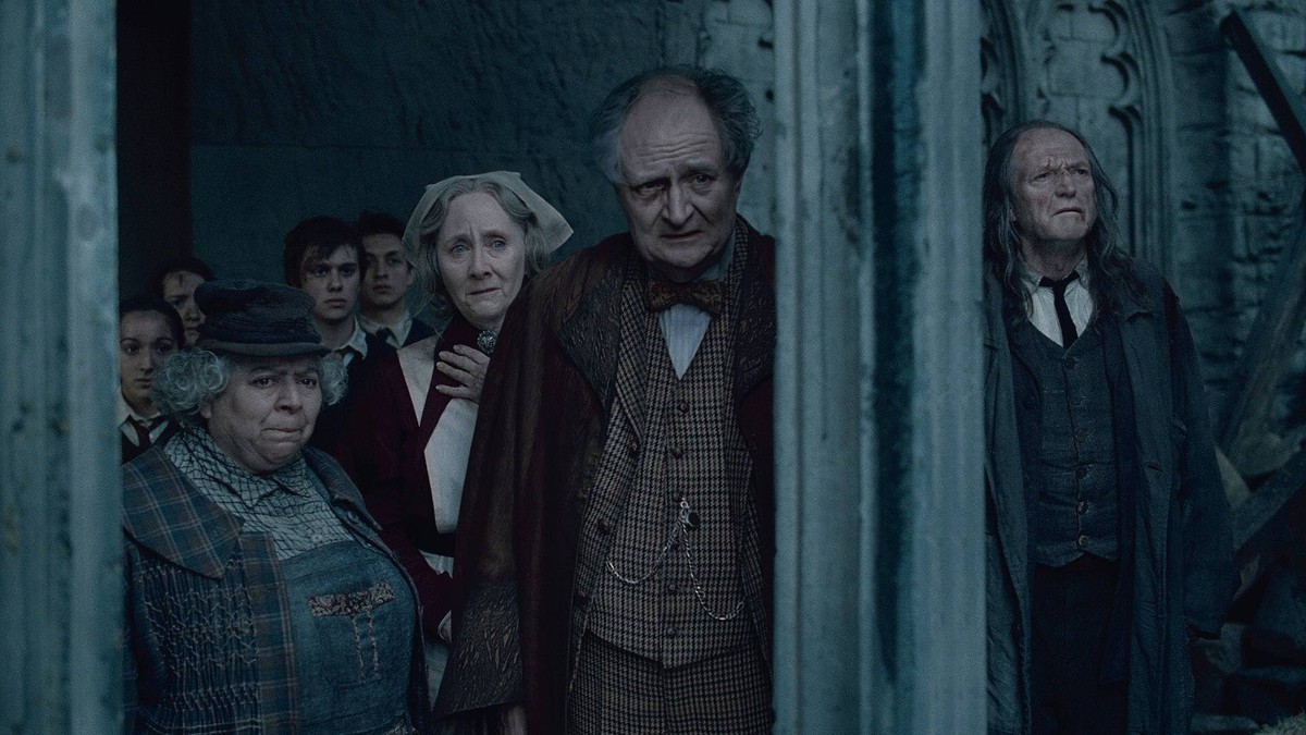 (L-r) MIRIAM MARGOLYES as Professor Pomona Sprout, GEMMA JONES as MADAM POMFREY, JIM BROADBENT as Professor Horace Slughorn and DAVID BRADLEY as Argus Filch in Warner Bros. Pictures