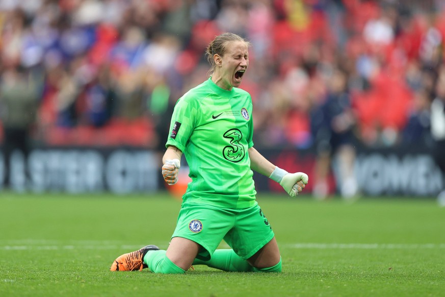 Womens FA Cup Final 15 May 2022, London - Womens FA Cup Final - Chelsea v Manchester City Women - Chelsea goalkeeper Ann-Katrin Berger celebrates the 3rd Chelsea goal - Photo: Charlotte Wilson / Offsi ...