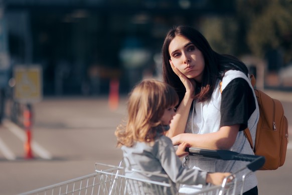 Broke family thinking about buying from grocery store