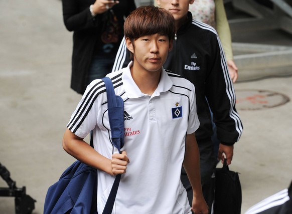 Bildnummer: 06255895 Datum: 31.07.2010 Copyright: imago/Team 2
31.07.2010, Fussball, Saison 2010-2011, LIGA total Cup, FC SCHALKE 04 - HAMBURGER SV, Heung-Min Son (Hamburger SV); Fussball Herren GER 1 ...